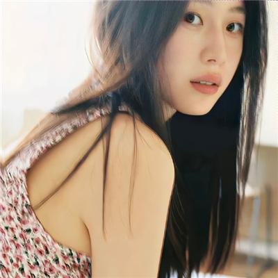 我生活的两个世界 封面